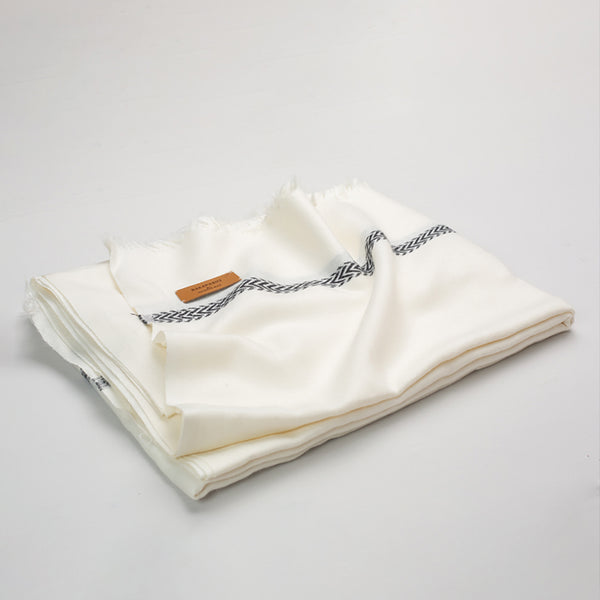 ANGORA SHAWL-White